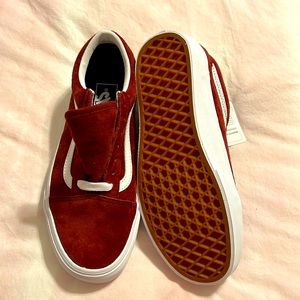 VANS Old Skool Shoe Suede burgundy NWT Ladies  6.5
